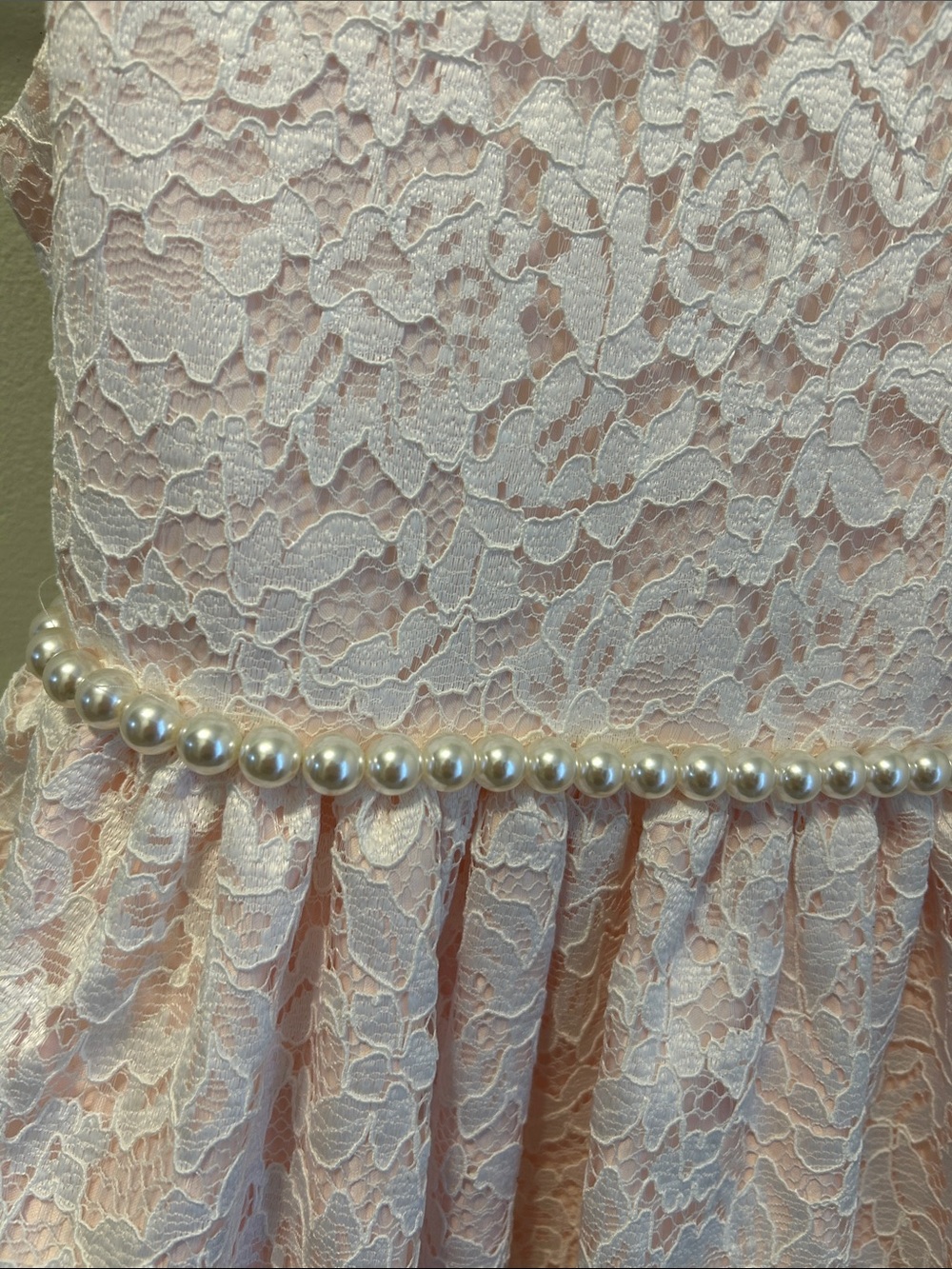 Girls' Pink Lace Party Dress with Bow - Picture 4 of 8